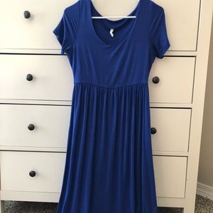 Medium Pinkblush Maternity blue maxi dress VGUC